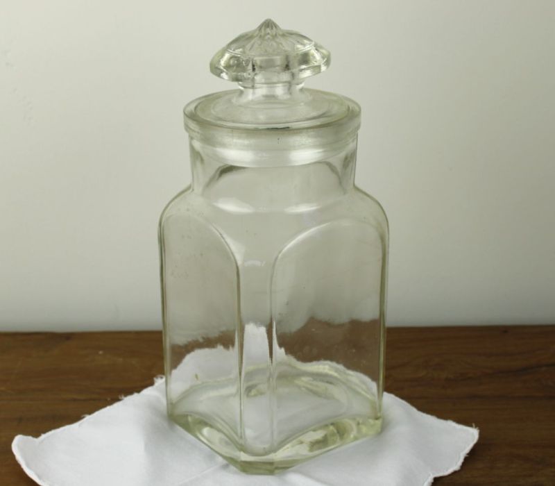 grote glazen snoeppot