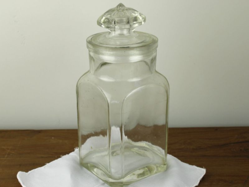 grote glazen snoeppot
