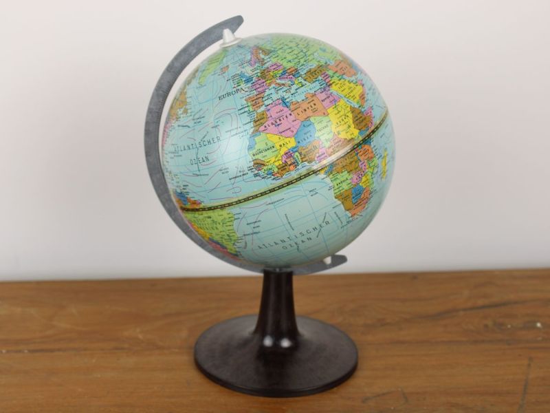 vintage globe Denmark