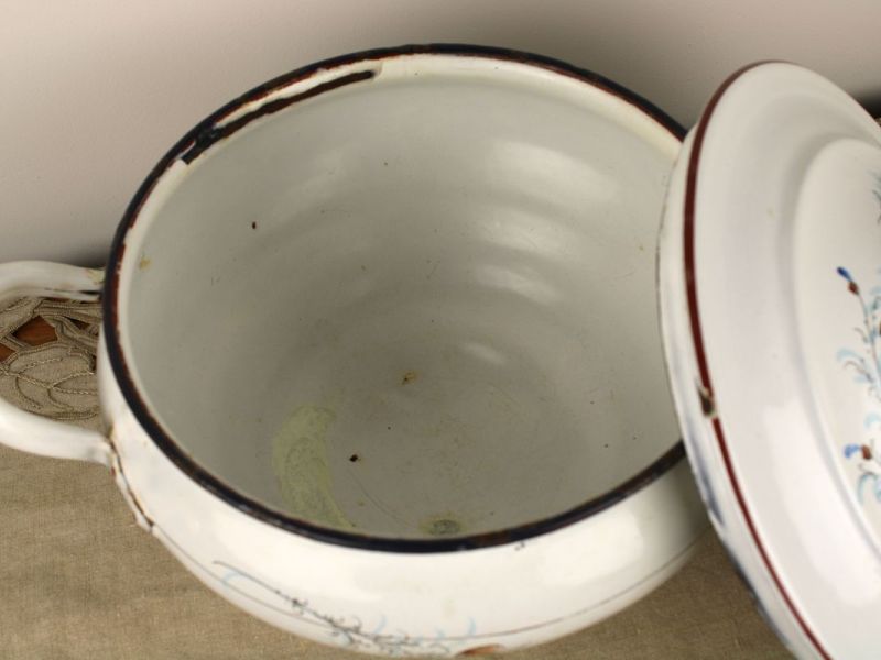 emaille terrine met bloemen