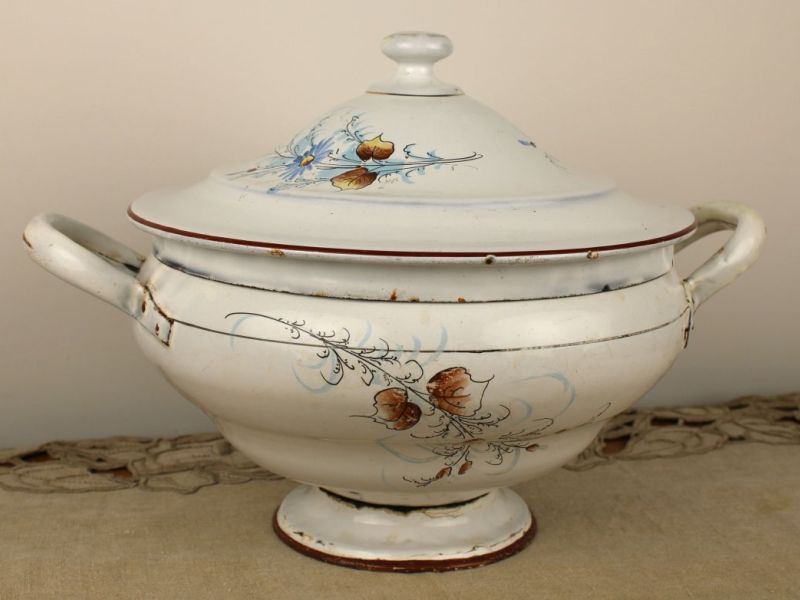 emaille terrine met bloemen