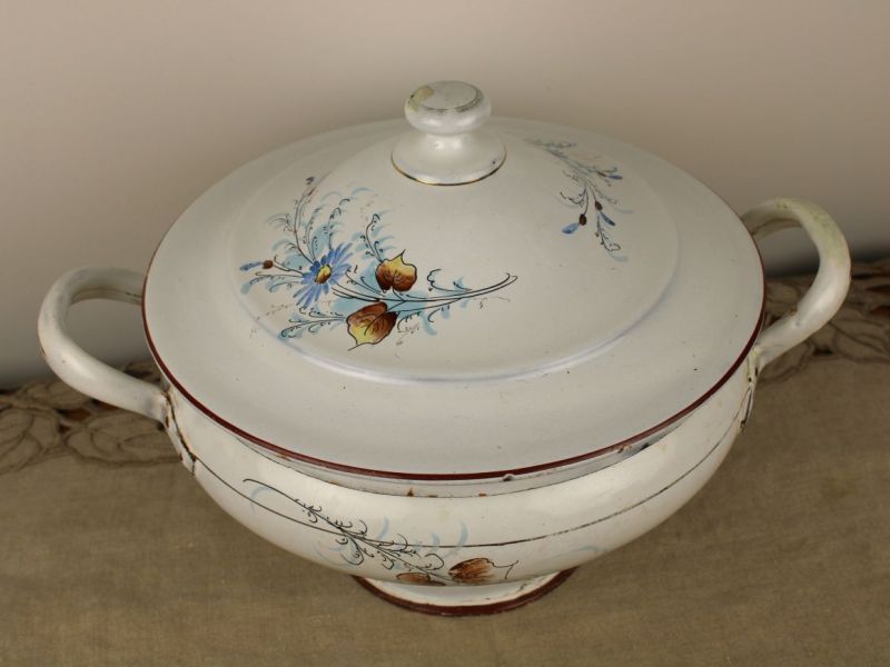 emaille terrine met bloemen