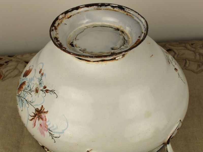 emaille terrine met bloemen