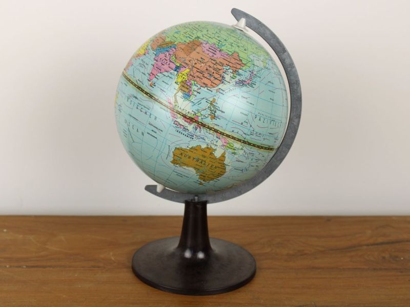 vintage globe Denmark