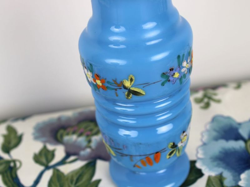 opaline vaasje handbeschilderd