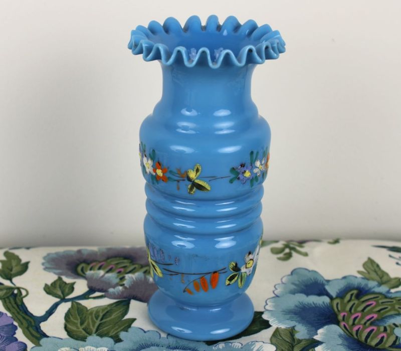 opaline vaasje handbeschilderd